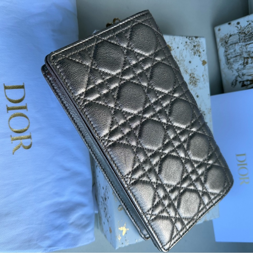 Christian Dior Lady Pouch Metallic Rose Gold Wallet On Chain - Picture 6 of 10